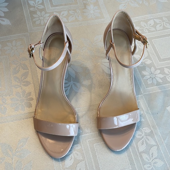 Michael Kors Shoes Michael Kors Simone Blush Colored Sandals In